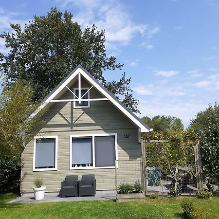 4-Persoons Vakantiehuisje Simmerwille Tzummarum Eksteriør billede