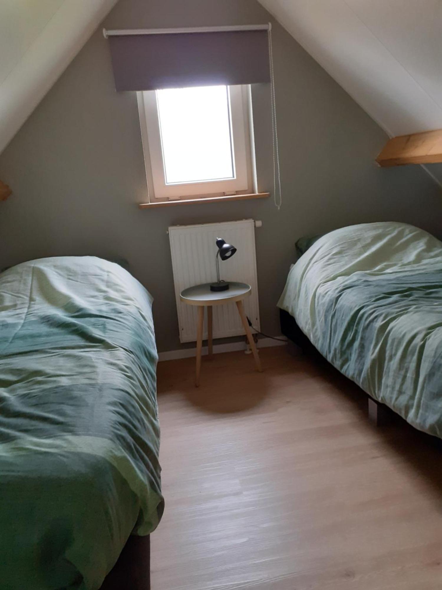 4-Persoons Vakantiehuisje Simmerwille Tzummarum Eksteriør billede
